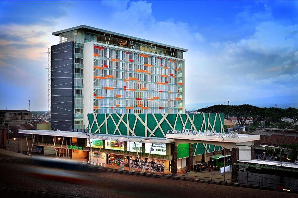 Ascent Premiere Hotel And Convention Маланг Экстерьер фото