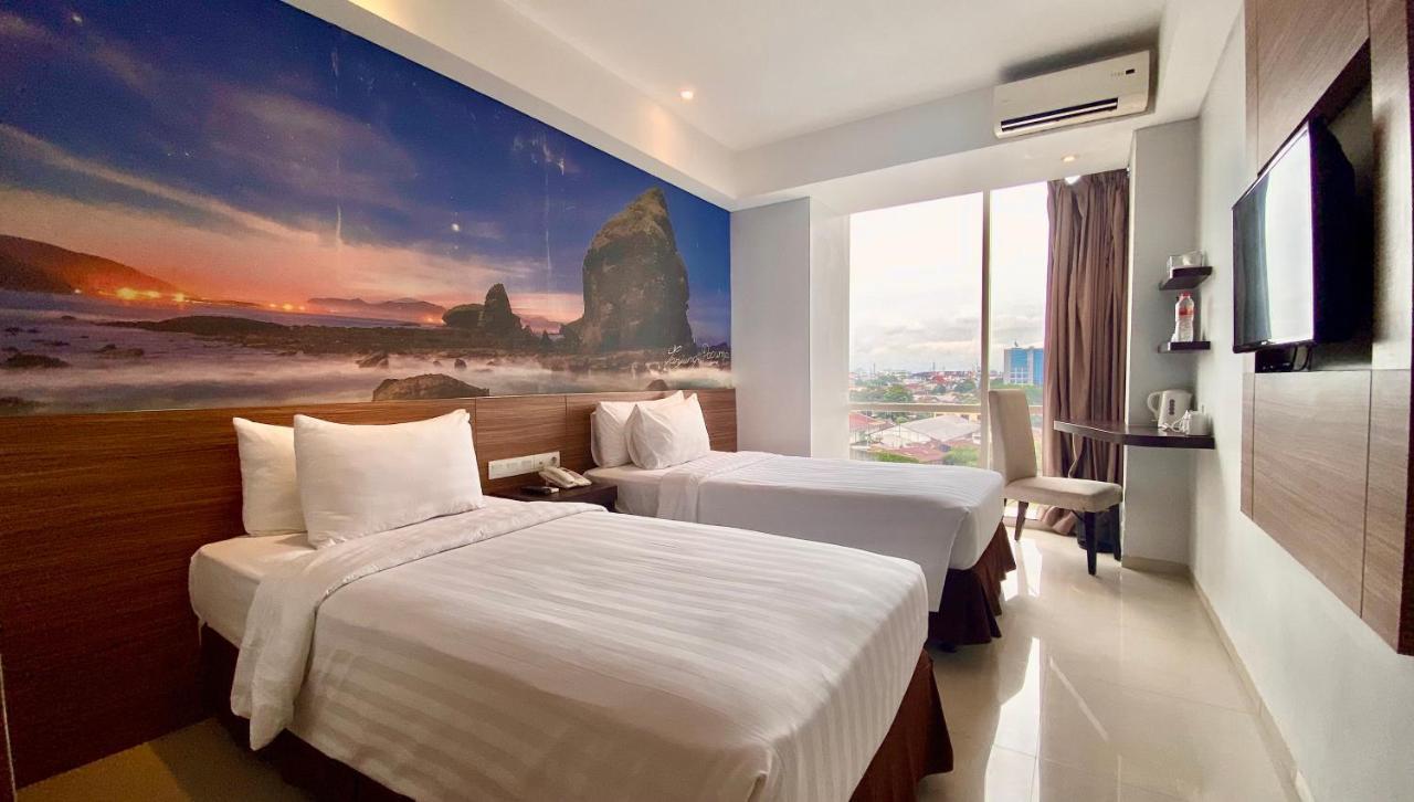 Ascent Premiere Hotel And Convention Маланг Экстерьер фото